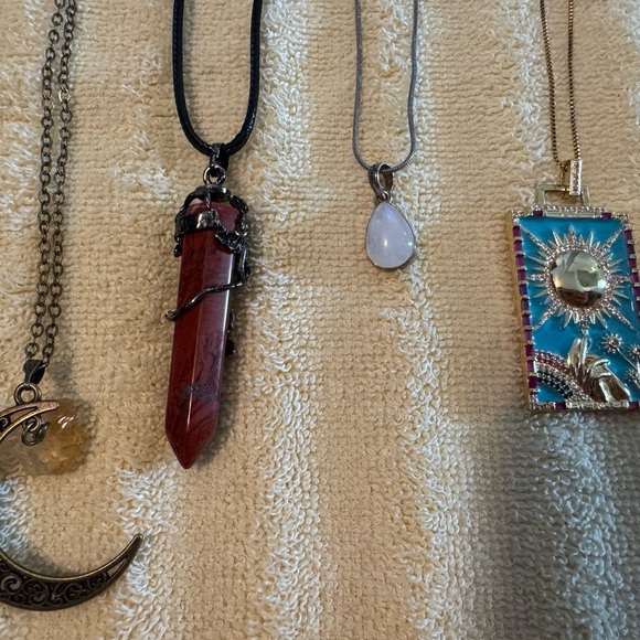 Metaphysical New Age Spiritual Necklaces - Picture 7 of 10